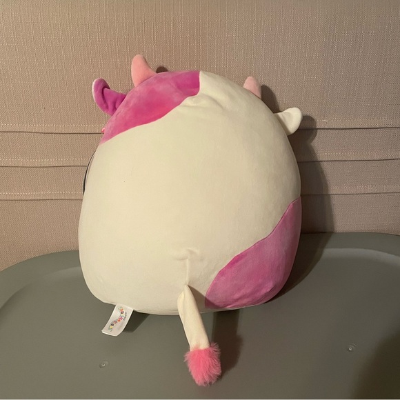 Kalina the Cow - Picture 3 of 5